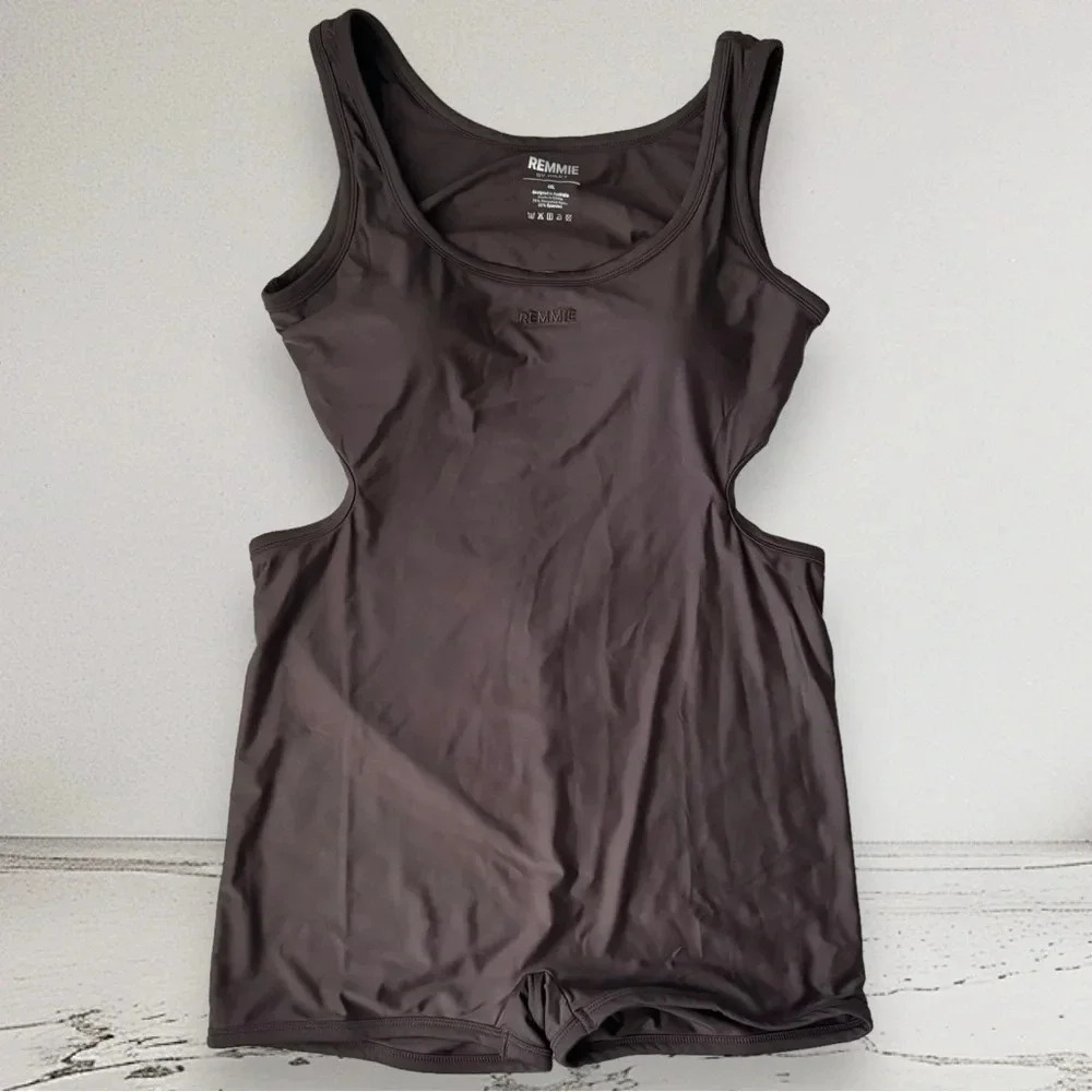 NEW REMMIE BY RILEY Coffee Reversible Romper ONE PIECE SWIMSUIT Size 4XL - Picture 7 of 11
